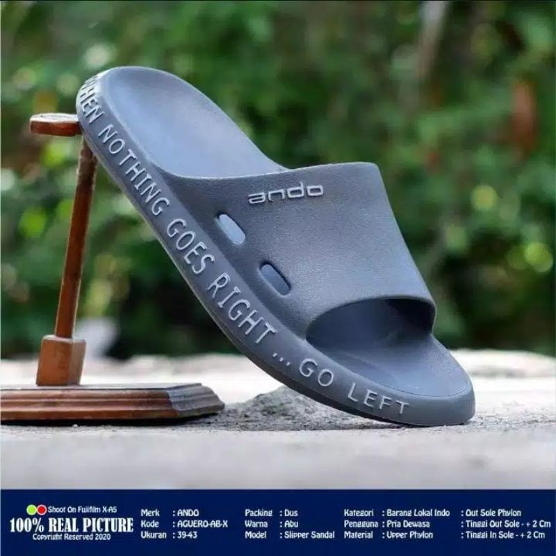 รองเท้าแตะผู้ชาย Aguero จาก ando