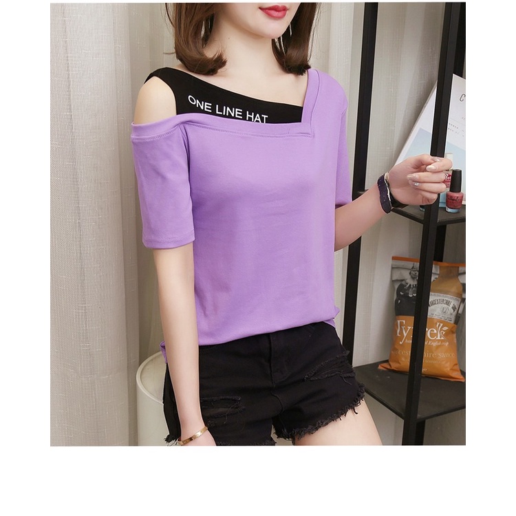 รุ่น-156 เสื้อยืดมาใหม่แขนสั้นเปิดไหล่ผู้หญิงฤดูร้อน สไตล์เกาหลี การออกแบบใหม่คอเอียง สกรีนตัวหนังสือผ้านุ่มสวมใส่สบาย พ