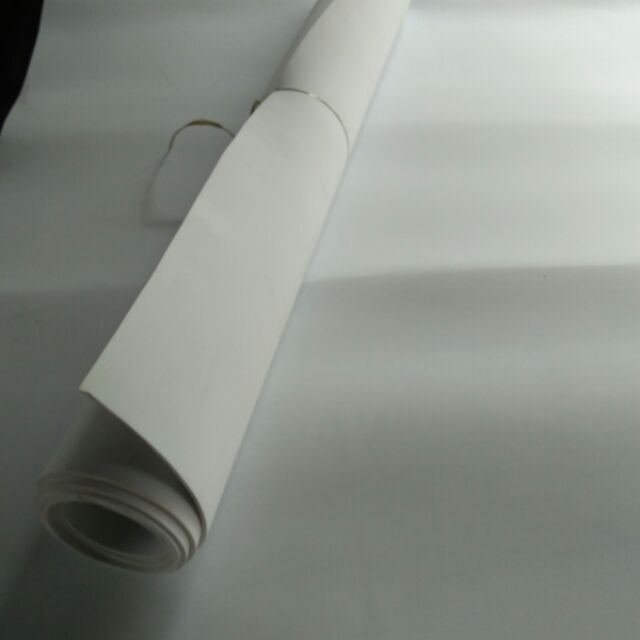 แผ่นยาง eva สีขาว ขนาด 130*240 cm. หนา 2-10 mm.