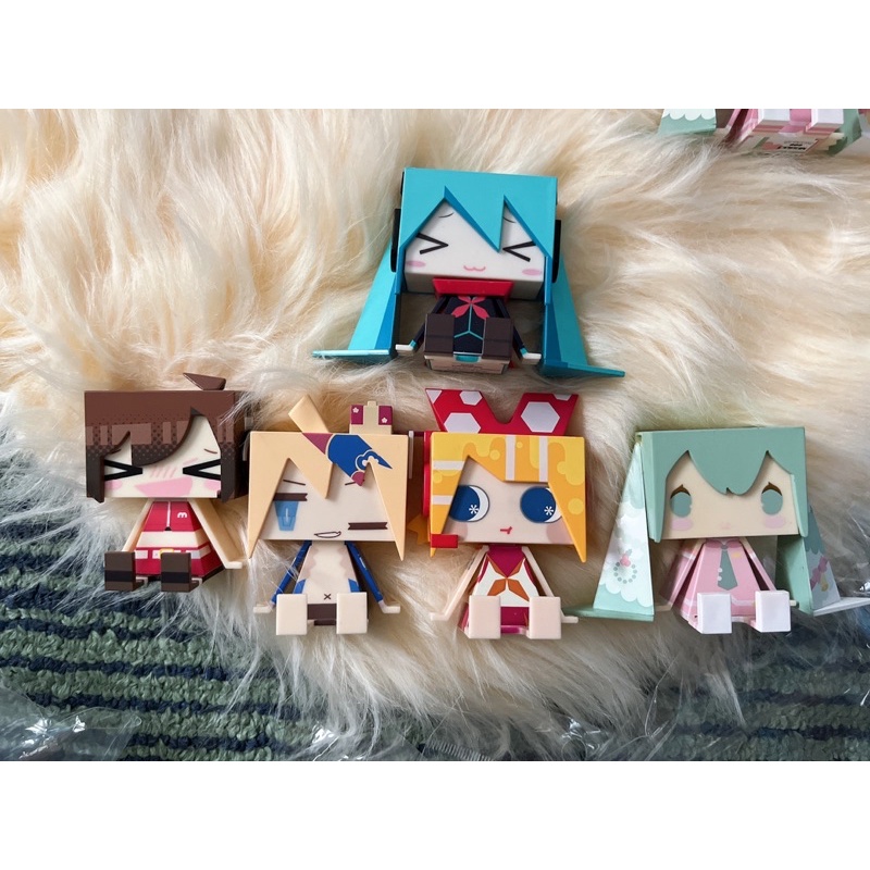 miku หน้าสี่เหลี่ยม Hatsune Miku