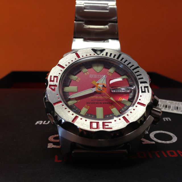 Seiko Monster Red  Limited Edition SKZ243K1