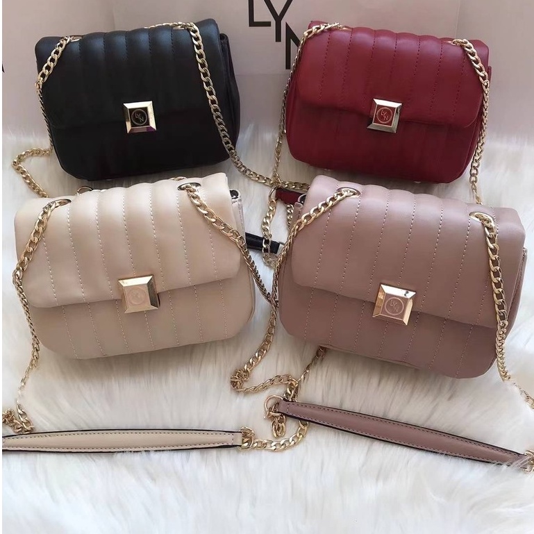 พร้อมส่ง LYN new collection สะพายได้ 2 เเบบ รุ่นขายดีเรียบหรู