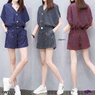 เซทลายริ้ว2 ชิ้นเสื้อทรงแขนไหล่ล้ำกับกางเกงขาสั้น MM2929 Striped 2-piece set, off-the-shoulder sleeveless top and shorts