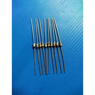 ZN.ซีเนอร์ 1 W 8.2 V 1N 4738A (แพ็ค 10ตัว)