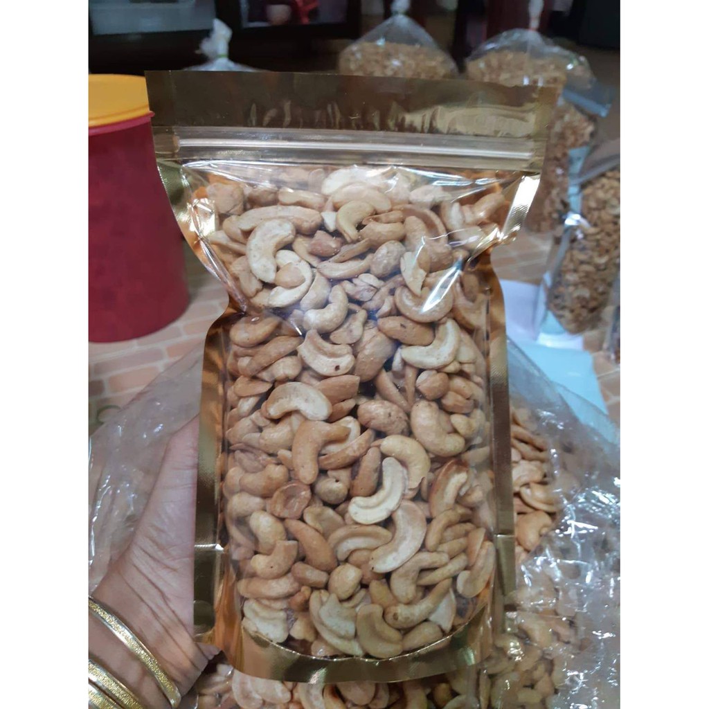 เม็ดมะม่วงหิมพานต์เผาซีกเกรด A ขนาด 500 กรัม Cashew Nuts, Grade A,
