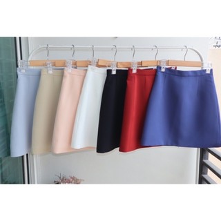 Techinee Black skirt กระโปรงทรงเอสีขาว และ สีเบจ ยาว 18 นิ้ว เอว 26 สะโพก 36 size s กระโปรงทำงาน