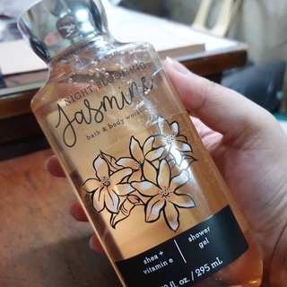 Bath &amp; Body Works NIGHT BLOOMING JASMINE Shower Gel 295 ml. ของแท้