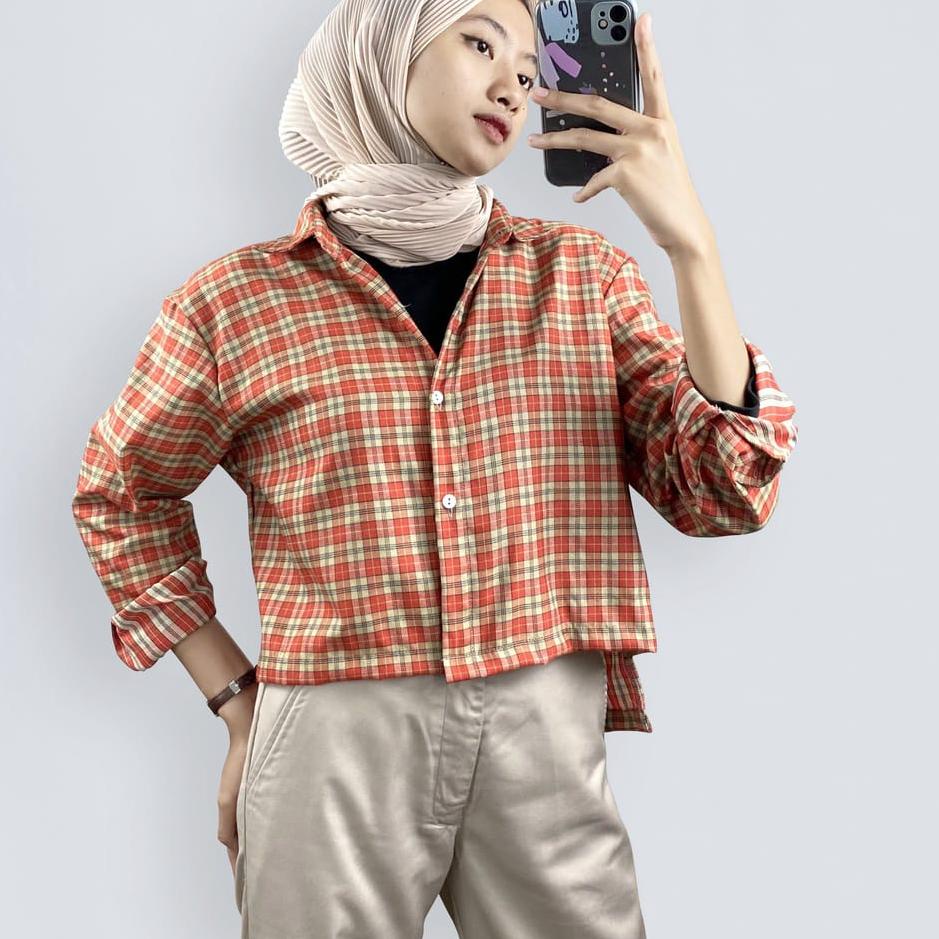 REYNA TARTAN CROP***