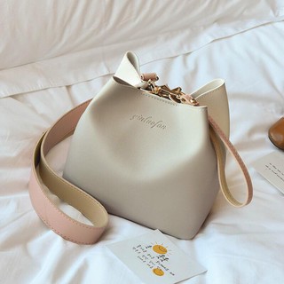 👜 พร้อมส่ง  @ กระเป๋าสะพายข้างและถือ