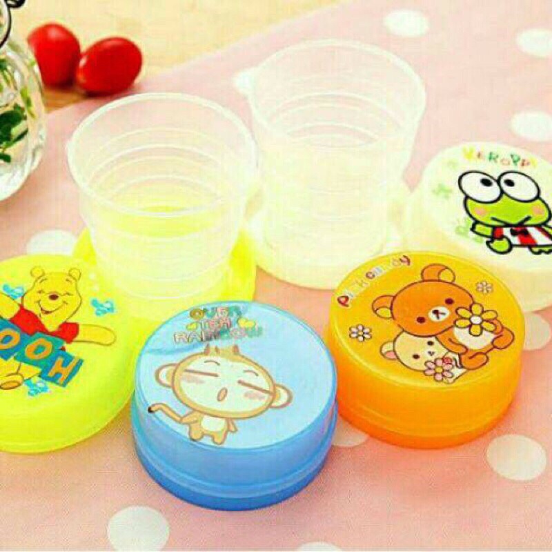 gtrmallshop TS06(ร้านไทย) แก้วน้ำพับได้ (คละลาย) พกพาสะดวก 1ชิ้น (ใช้ในบ้าน เครื่องใช้บนโต๊ะอาหาร) - รูปที่ 2