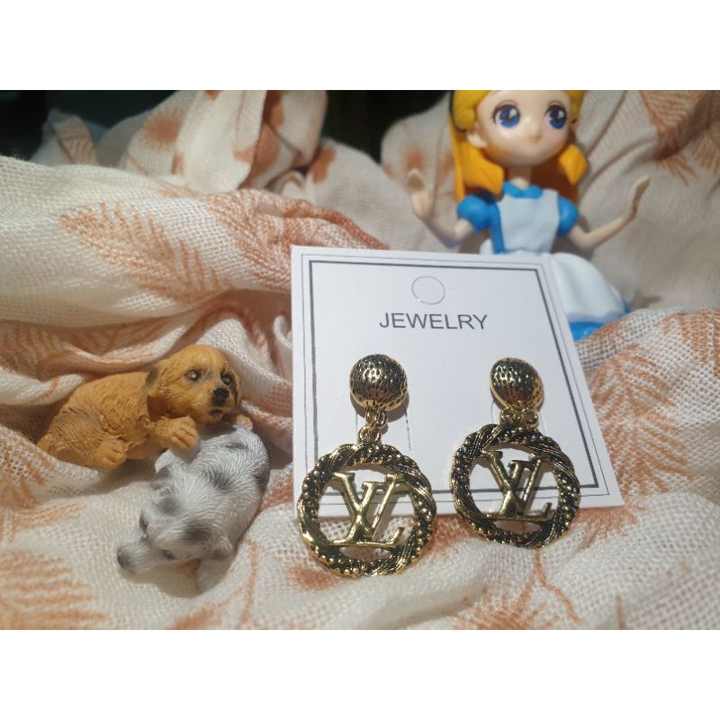 ต่างหูแฟชั่นลาย ลาย LV