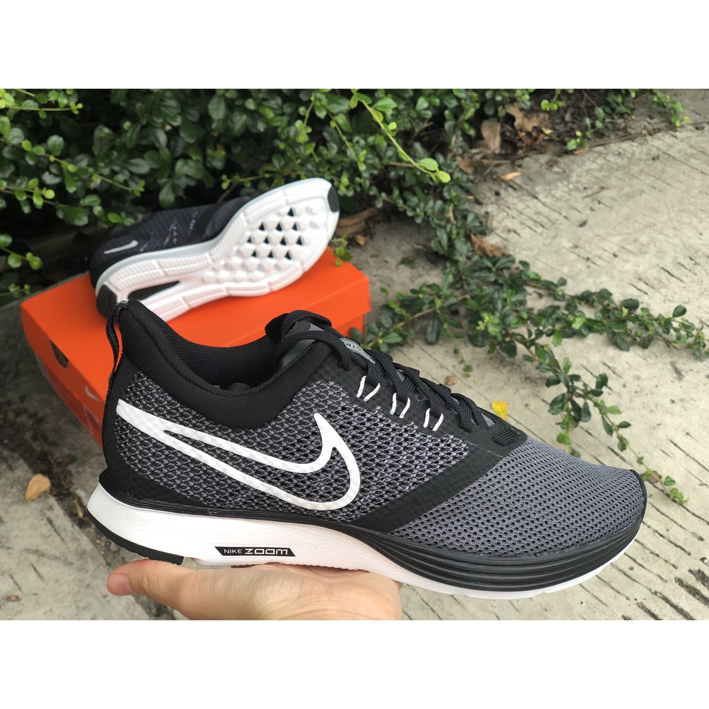 wmns nike zoom strike