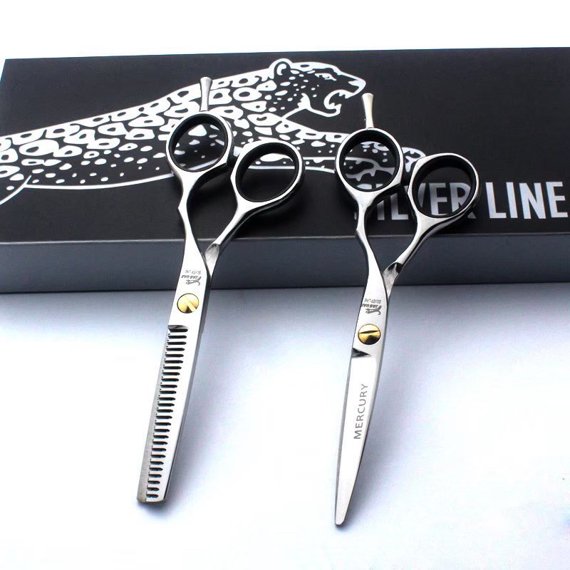 (พร้อมส่ง) กรรไกรตัดผม กรรไกร ตัด/ซอย Jaguar ขนาด 5.5 นิ้ว แถมกระเป๋ากรรไกร