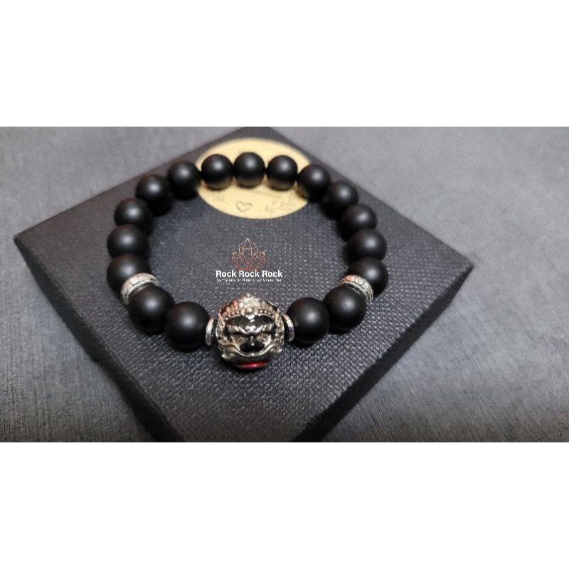 สร้อยข้อมือรุ่นพระราหูเสริมดวง​ร้อยด้วย black agate /พระราหู​ บารมีศรีวิชัย​ วัดพระมหาธาตุวรวิหาร