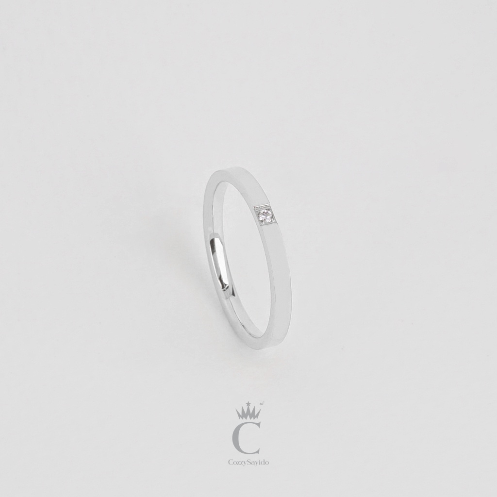 CozzySayido แหวนเพชรเหลี่ยมเกลี้ยง ไม่ลอกไม่ดำ โดนแอลกอฮอล์ สแตนเลส316L เกรดเครื่องมือแพทย์