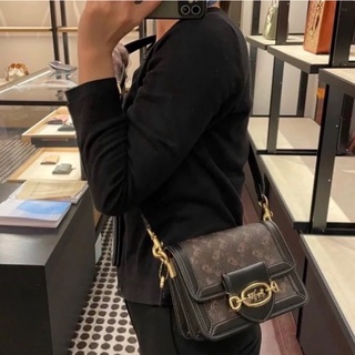 🌈🎉งานLIMITED NEW Coach Hero Crossbody With Horse And Carriage Print