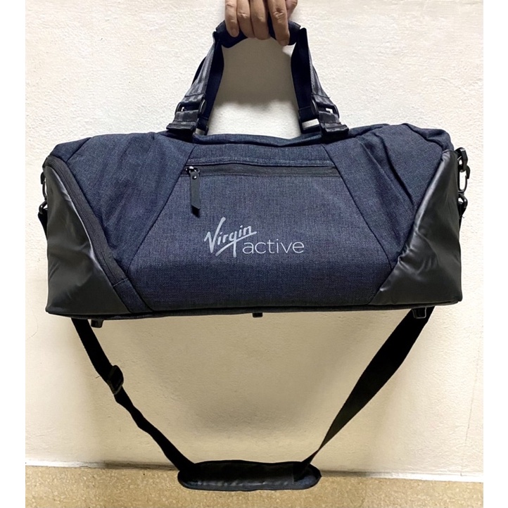 กระเป๋าออกกำลังกาย Virgin Active