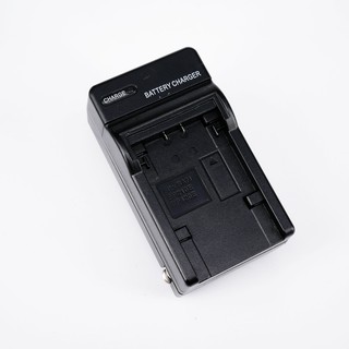 ที่ชาร์จแบตเตอรี่กล้อง Samsung Camera Battery Charger IA-BP210E for SAMSUNG SMX-F40 SMX-F40BN/XAA SMX-F40RN/XAA