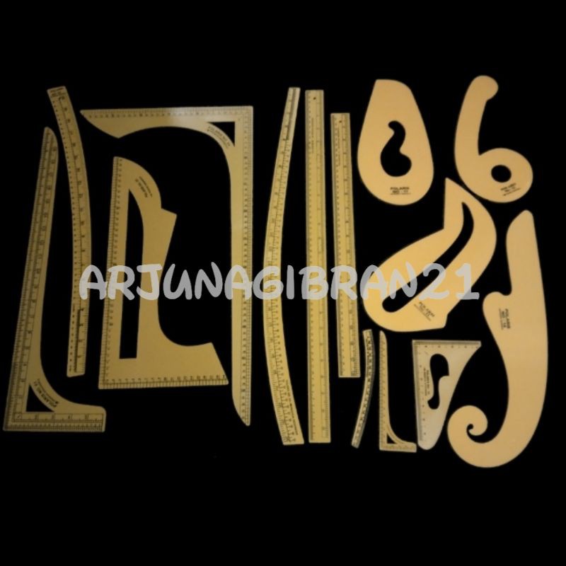 สมบูรณ์ SEWING PATTERN RULER 14 ชิ้น