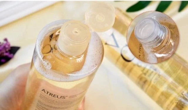 พร้อมส่ง VC โทนเนอร์ IMAGES  VC  MOISTURIZING  TENDER TONER  ให้ความชุมชื่น โทรเนอร์ ผิวทีสดใส  ให้ความชุมชื่น thumbnail 4