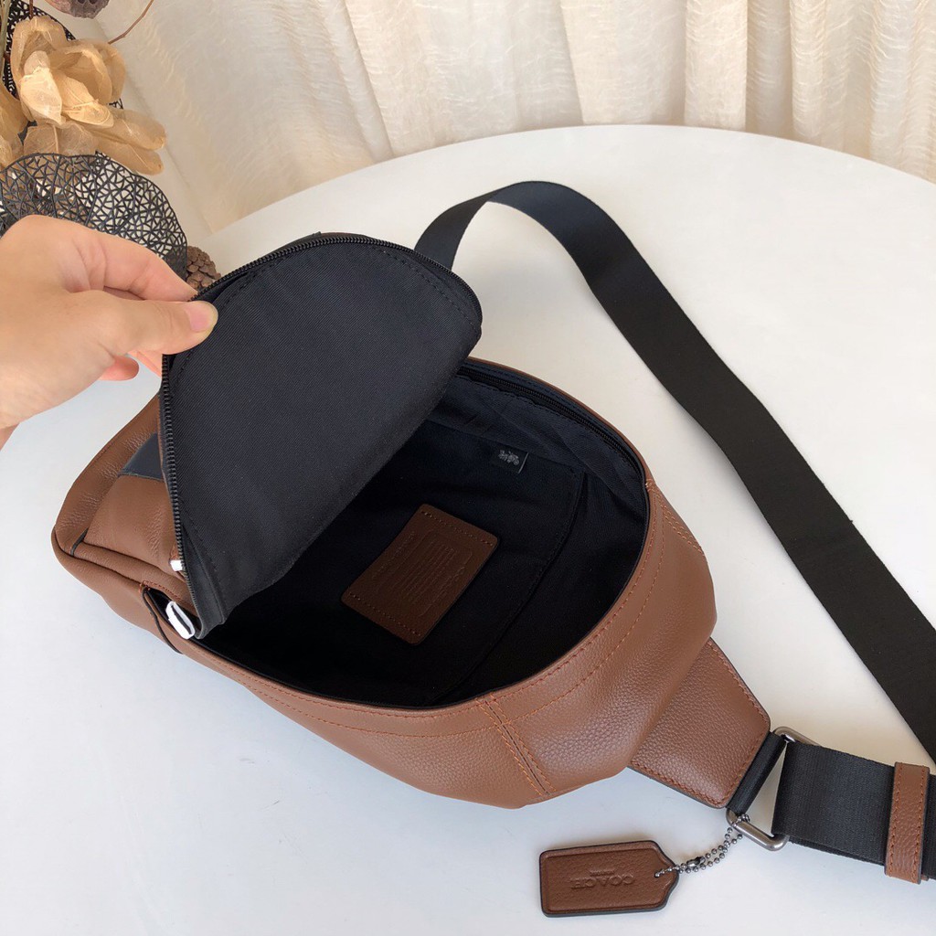 us นำเข้า⭐️ COACH MEN กระเป๋าคาดหน้าอก crossbody WAIST กระเป๋าสะพายไหล่ข้างเดียว 39942 49312 67249 49318 73344 75879