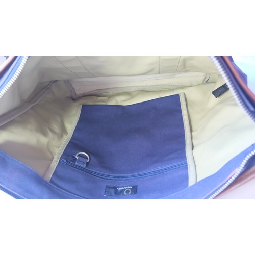 Fred Perry Tote Bag Size 18” x 14” สีกรม มือสอง ของแท้ #4