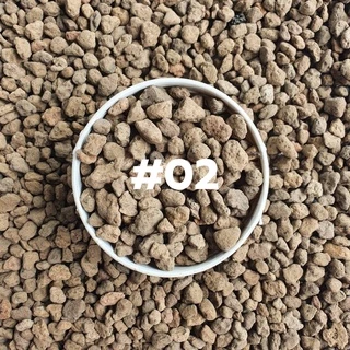 หินภูเขาไฟ (Pumice) 1ลิตร เก็บความชื้น ดินโปร่ง พืชดูดซึมแร่ธาตุสารอาหารได้ดี เป็นที่อยู่ของจุลินทรีย์ดี