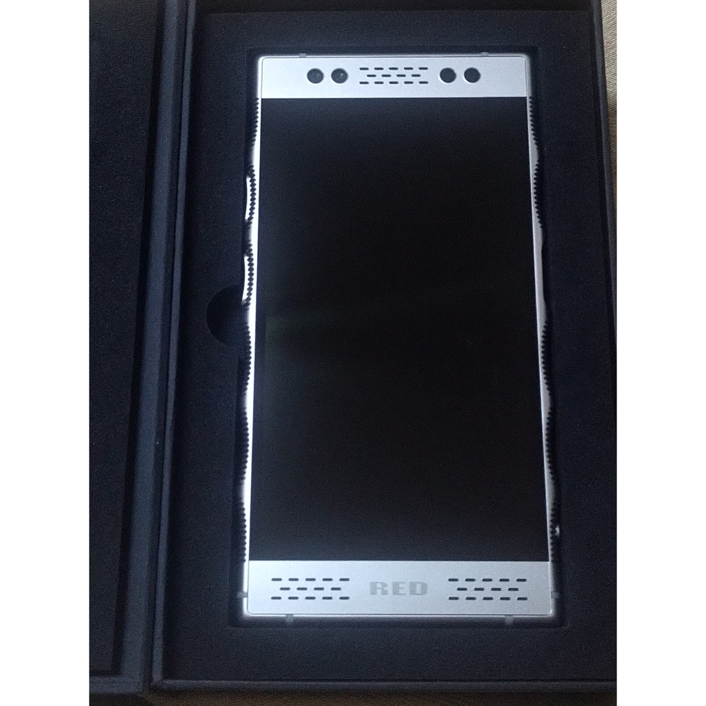 RED Hydrogen One Titanium new Open Box ผลิตตามสั่งจองเท่านั้น