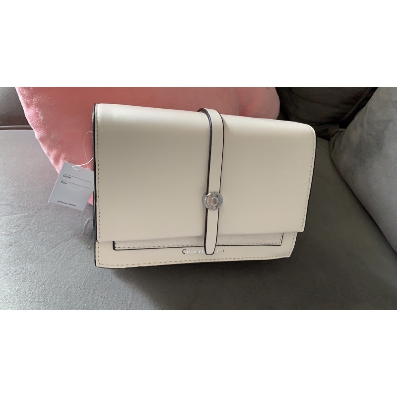 กระเป๋านําเข้า CK***