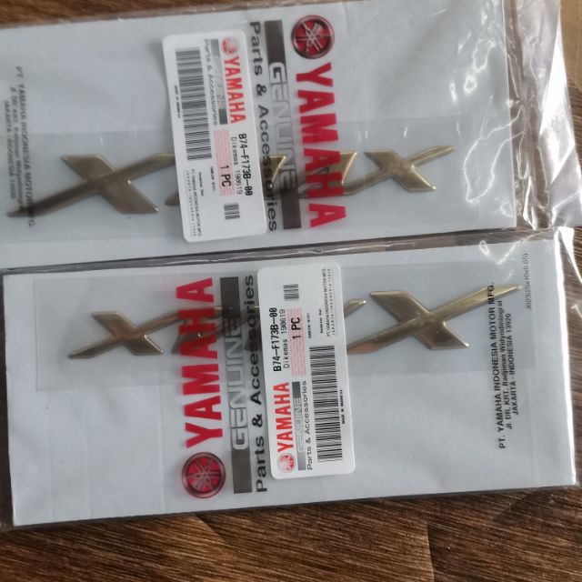 Eblem xmax 250 Gold n โครเมียม