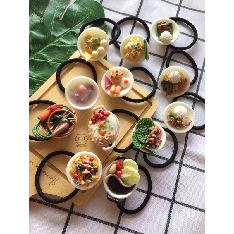 ยางมัดผมอาหารจิ๋ว ยางมัดผม 4 เส้น 100 บาท