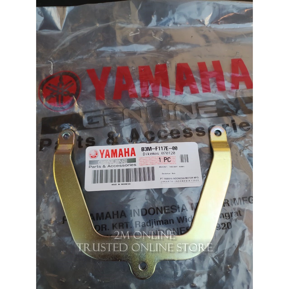 Mdr ไฟท้ายยึดไฟท้าย WR155 Original YGP B3M-F117E-00