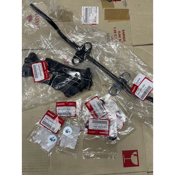 แท้ศูนย์ เหล็กพักเท้าหน้า WAVE125I,S,R เวฟ125ไอ,เอส ไฟเลี้ยวบังลม ,เวฟ125หัวเถิก หัวแหลม 50610-KPH-900
