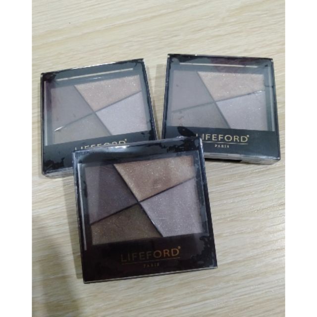 Lifeford paris Enchanted eyes อายแชโดว์สีสวยค่า ตลับละ 120-.