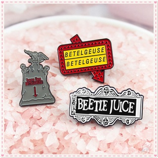 ♥ เข็มกลัด Beetlejuice Here Lies Betelgeuse ♥ เข็มกลัด รูปกระเป๋าเป้สะพายหลัง สไตล์พังก์ 1 ชิ้น