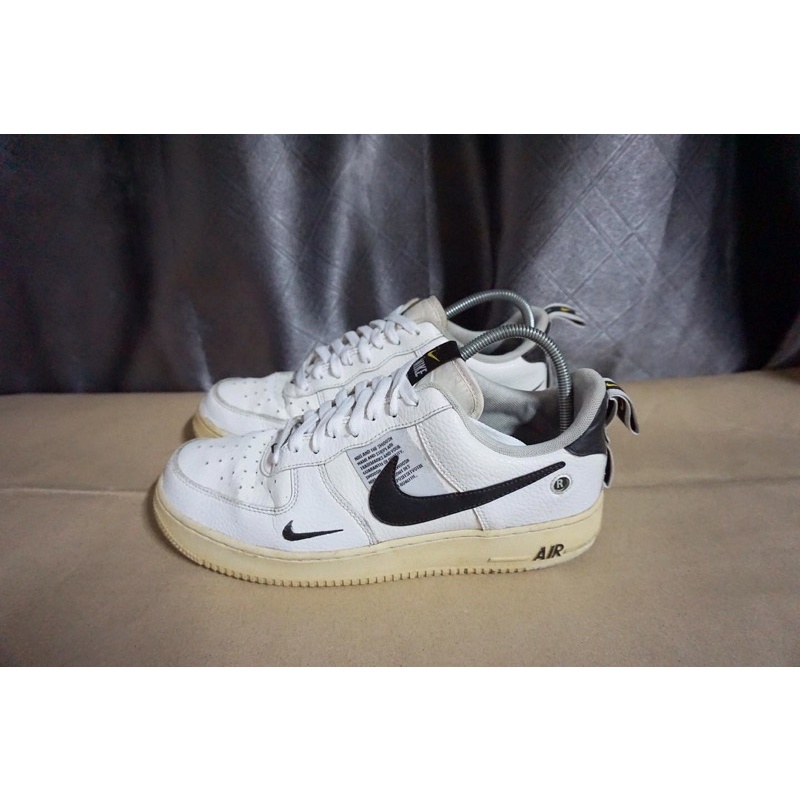 Nike Air Force 1 Low Utility White Black💯 (Size: 42.5/27)