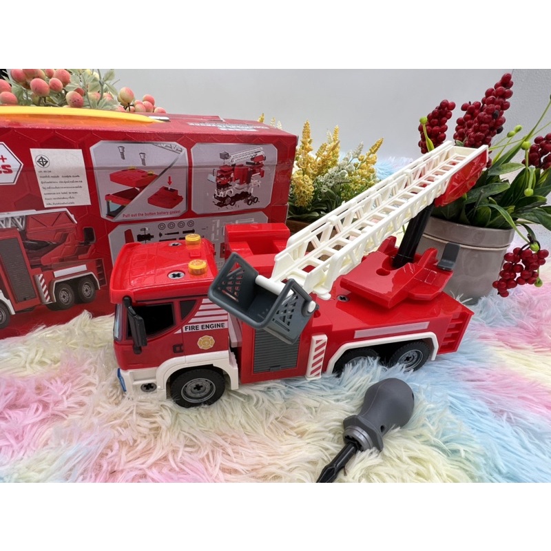 ของเล่นเด็ก รถดับเพลิงDIY รถดับเพลิงเด็กเล่น รถดับเพลิงสีแดง no.3201-8