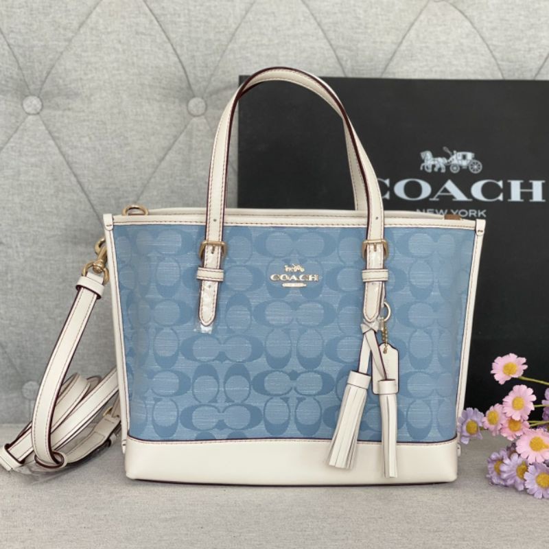 กระเป๋าสะพาย Coach มินิมอลลี่ 10" สีใหมล่าสุด