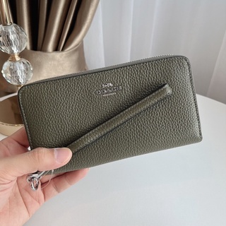 ✨ผ่อน0%แท้100%✨ กระเป๋าสตางค์ สีเขียวใบยาวซิปรอบ C4451 LONG ZIP AROUND WALLET