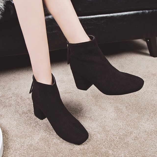 Chole G:Nina Steb Short Boots รองเท้าบูทหนังส้นสูง  รองเท้าบูทหุ้มข้อ ส้นสูง 2.5นิ้ว(SH0035)