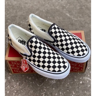 รองเท้าผ้าใบ​ vans​ Slip​ on​ รุ่นคลาสสิค