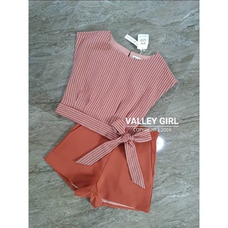 ชุดเซตขาสั้น 3 ชิ้น งานป้าย Valley girl SizeL ***มือ1ป้ายห้อย
