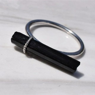 แหวนพลอยทัวมาลีน black tourmaline ring #minimring #minimtourmaline R045