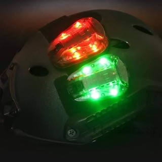 ไฟติดหมวก​ Helmet​ signal light  ขนาด​ 8.85x5.8x3.8  cm มีให้เลือก​ 4แบบ​ สีดำ-ไฟแดง สีดำ-ไฟเขียว สีทราย-ไฟแดง สีทราย-ไฟ