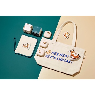 เครื่องสำอาง นำเข้า Maison Kitsune X Laneige Neo Cushion [Pre-Order] Limited Edition Eco Bag Pouch