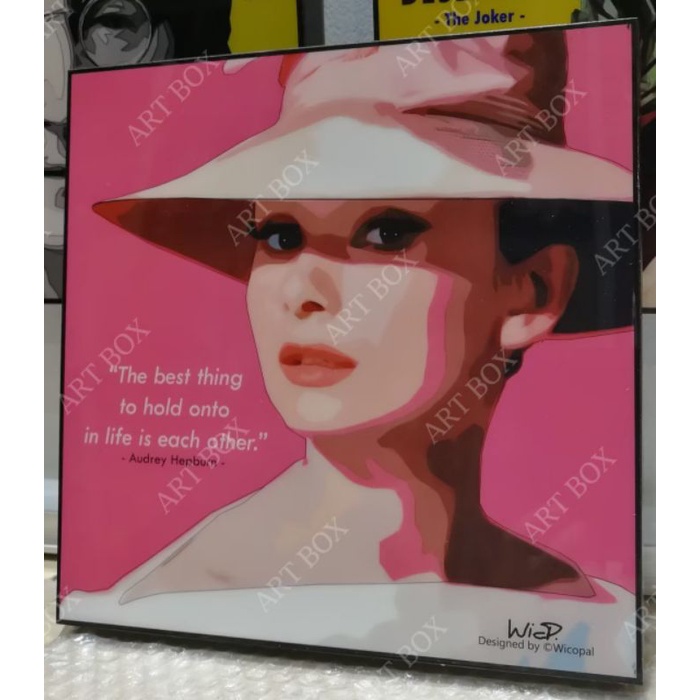 Art Box Audrey Hepburn รูปภาพตกแต่งผนัง รูปภาพตกแต่งบ้าน รูป Pop Art กรอบรูป Pop Art ตกแต่งผนัง