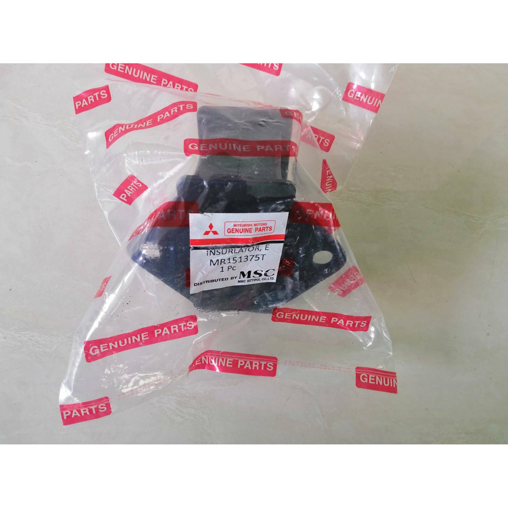 ยางแท่นเครื่องหน้า  MITSUBISHI  STRADA 2800,4M40,K67  OEM ราคาตัวละ280บาท