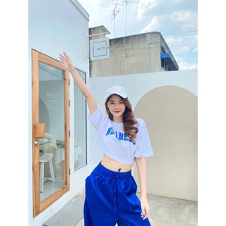 เสื้อcrop+ กางเกงขายาว