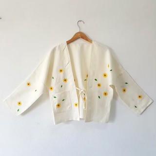 เสื้อลินินแท้แขนยาว ปักมือ Handmade ลายดอกสีเหลือง