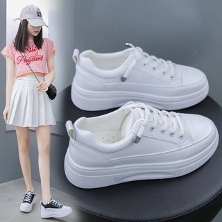(ใส่โค้ด33JLWS15) รองเท้าผ้าใบแฟชั่นแบบสวมผู้หญิง ดีไซด์เกาหลี พื้นหนา 4.5ซม. (แนะนำเพิ่มไซส์) H880